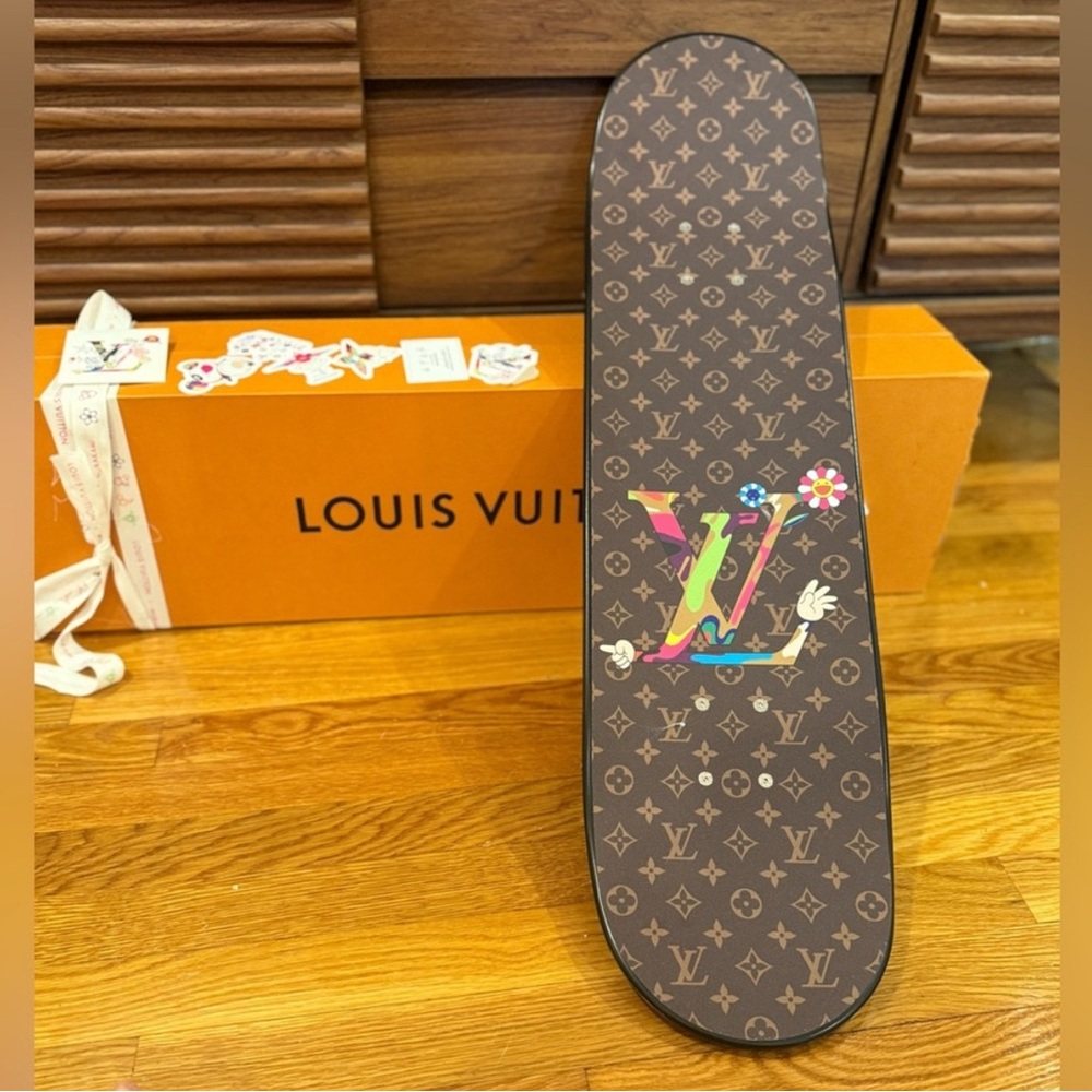 ***SOLD*** Louis Vuitton X Murakami 2025 SuperFlat Skateboard- NIB